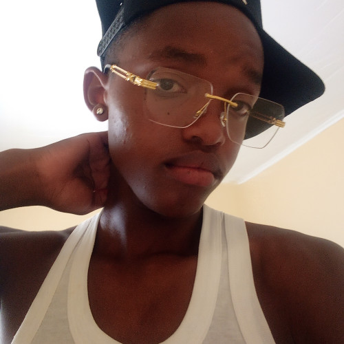 Maina k. profile photo