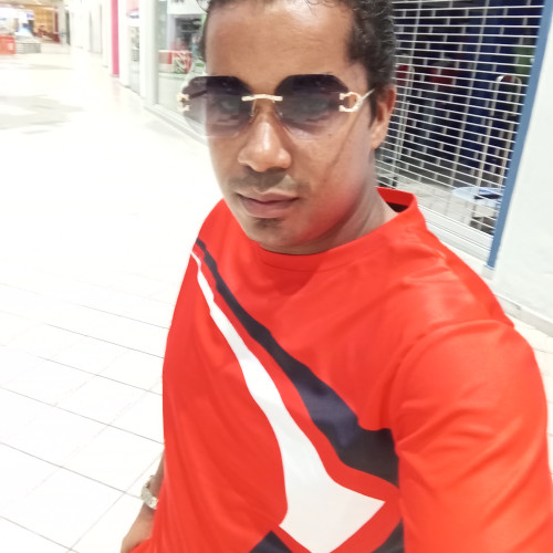 ricardo l. profile photo