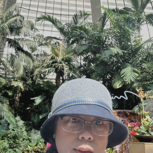 Jnette J. profile photo