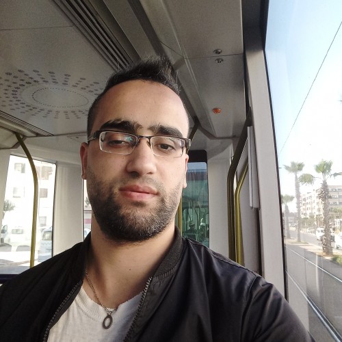 Amine  L. profile photo