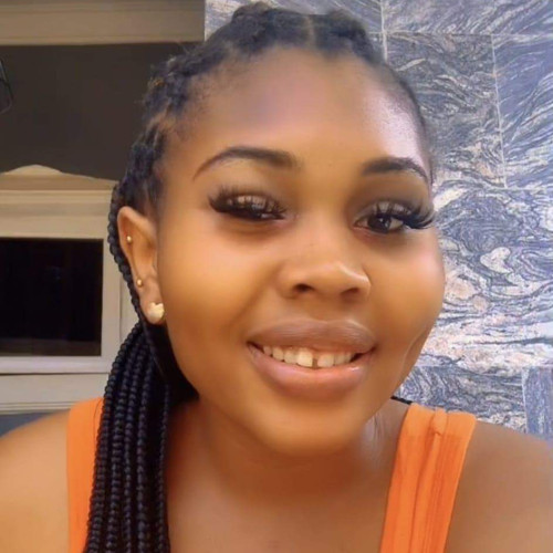 Esther  O. profile photo
