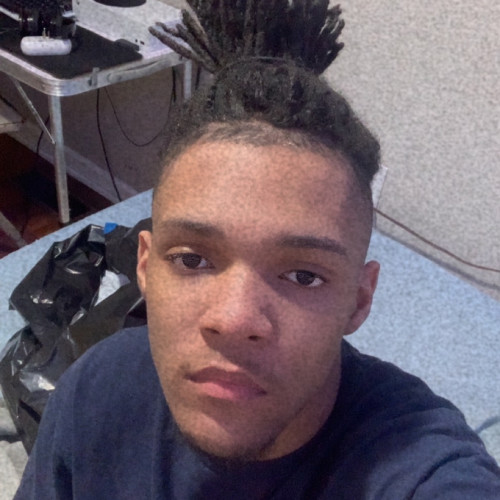 DAhvion H. profile photo