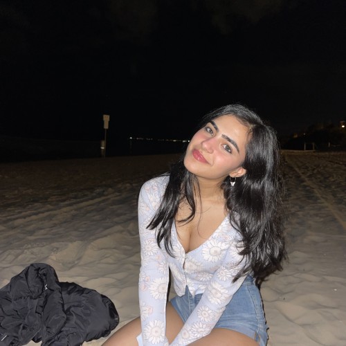 Divya W.