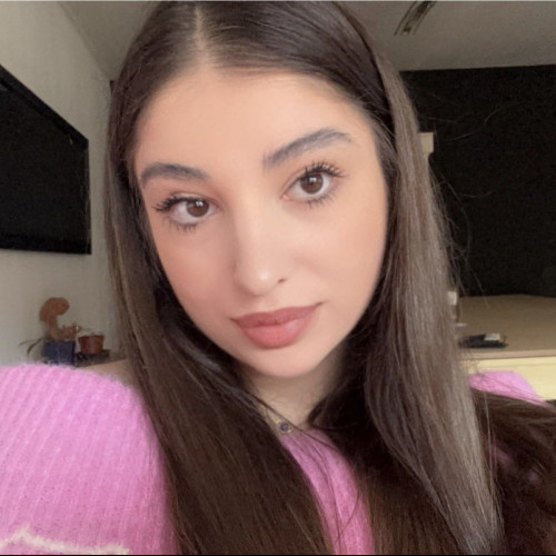 Justine M. profile photo