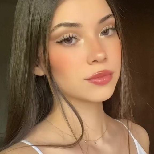 Yasmine Y.
