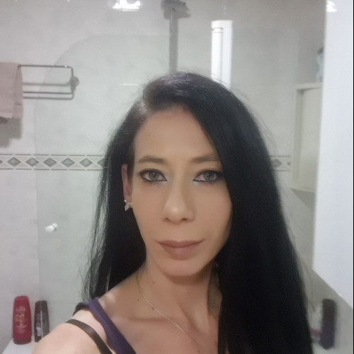 Isabel G.