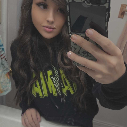 Kymbr R. profile photo