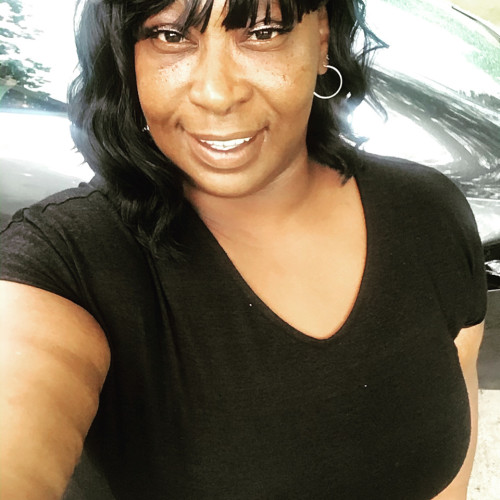 Dee R. profile photo