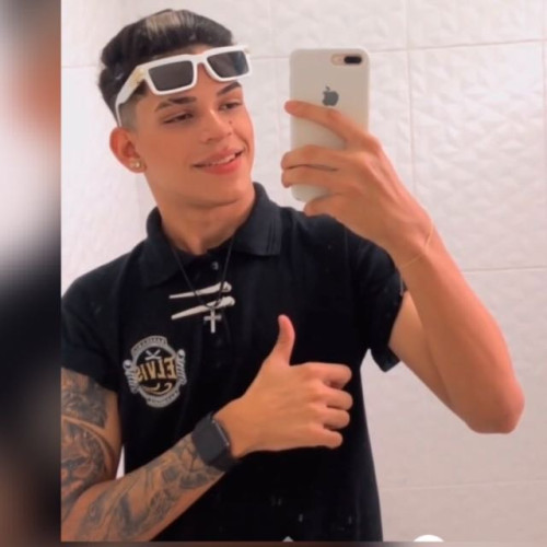 Kaue  E. profile photo