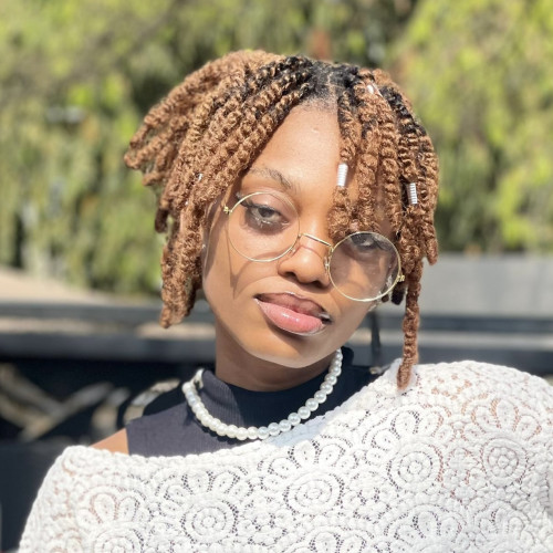 Joan O. profile photo