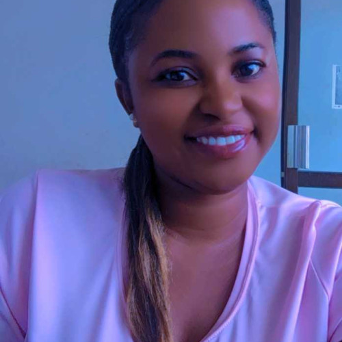 Elizabeth R. profile photo