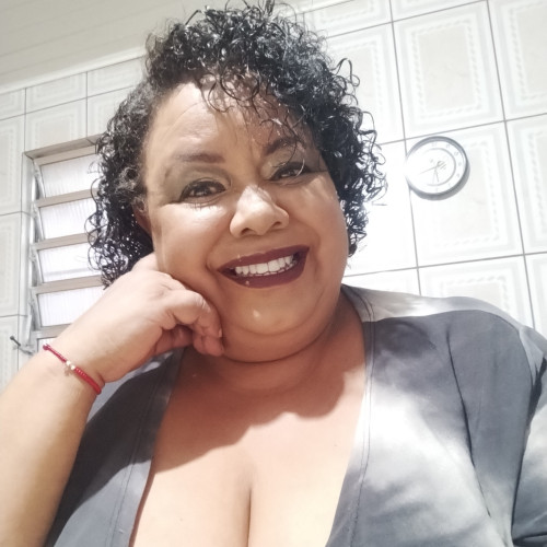 Ana Lucia De R.