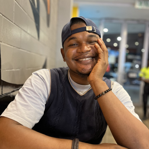 Odedele M. profile photo