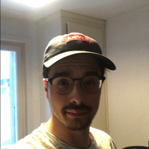 Hugo L.