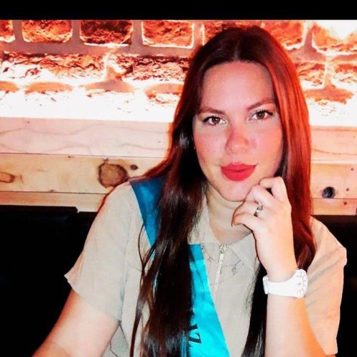 Veronica D.