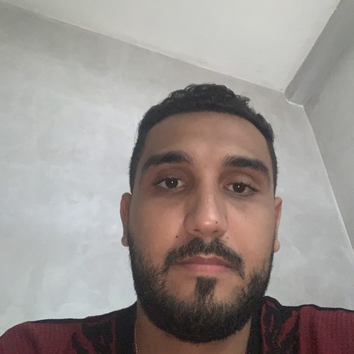 Aymane B.