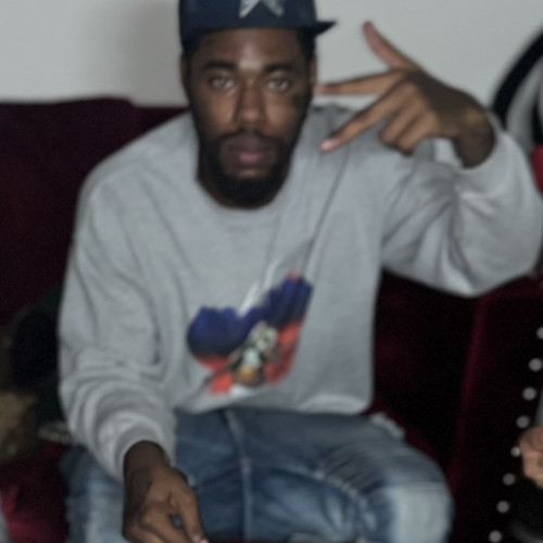 Dee H. profile photo
