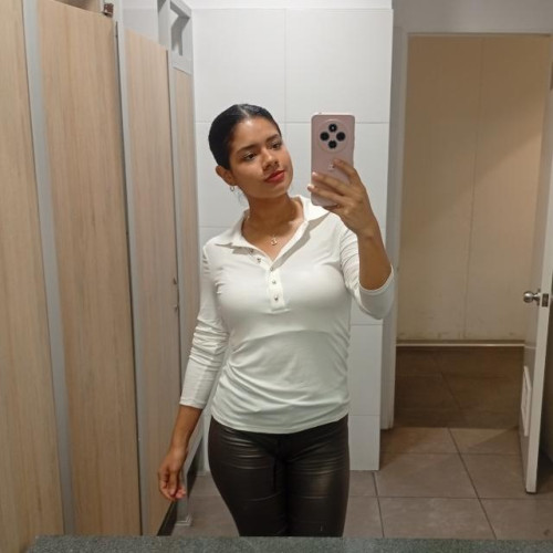 Damariz T. profile photo