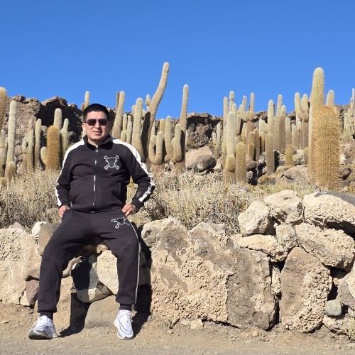 jhonatan r. profile photo