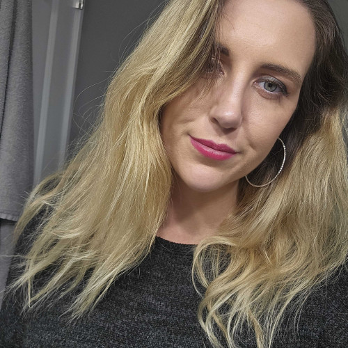 Dee A. profile photo
