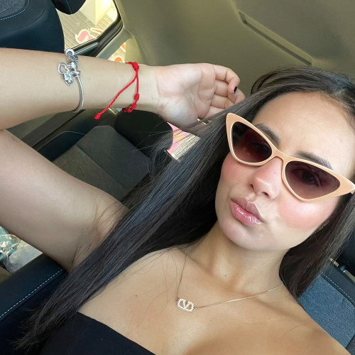 Ana V. profile photo