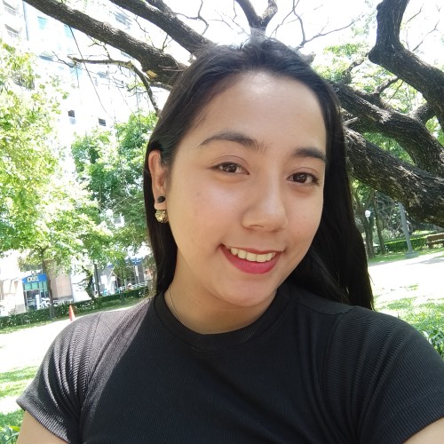 Daniela Erika May C.