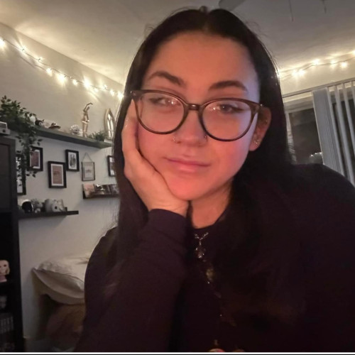 Bella R. profile photo