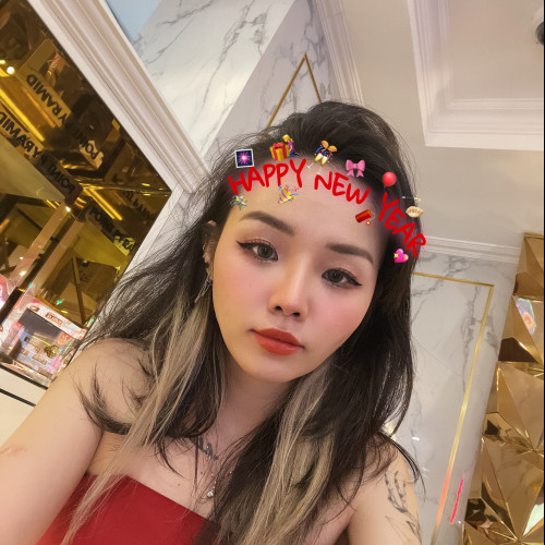 Daphne L. profile photo