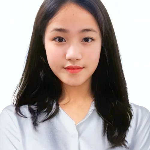 Izza M.