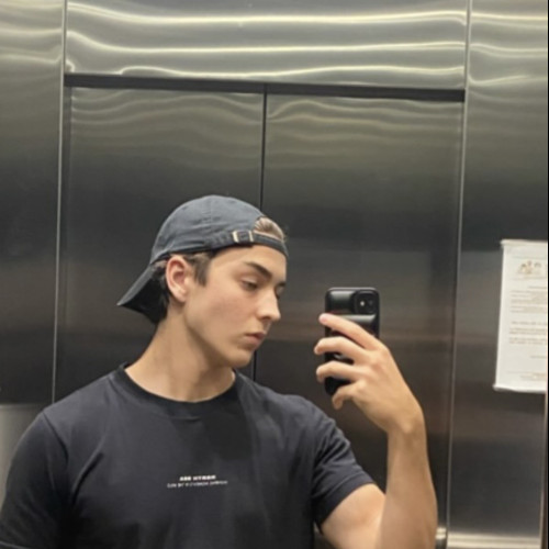 Santiago V. profile photo