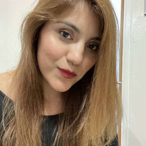 Ana B.
