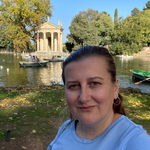 Aly R. profile photo