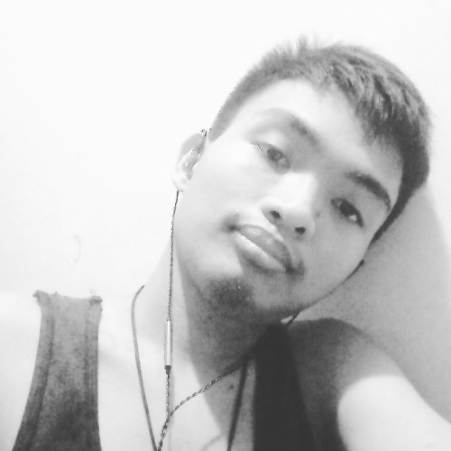 Ryan R.