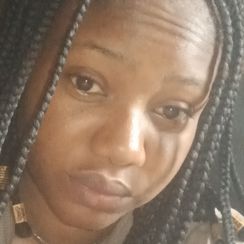 Glo  G. profile photo