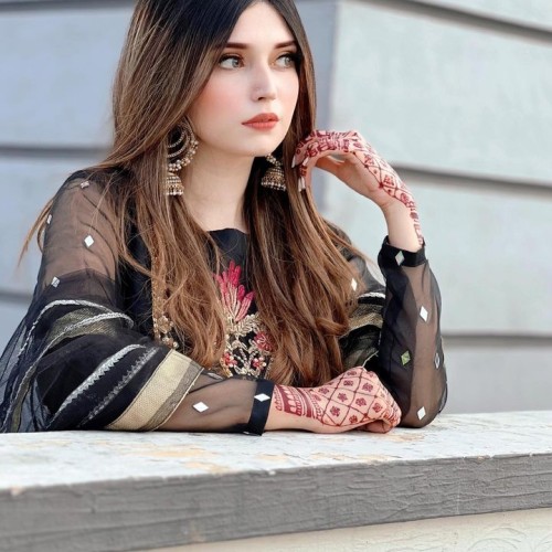 Dr Hadiqa  H.