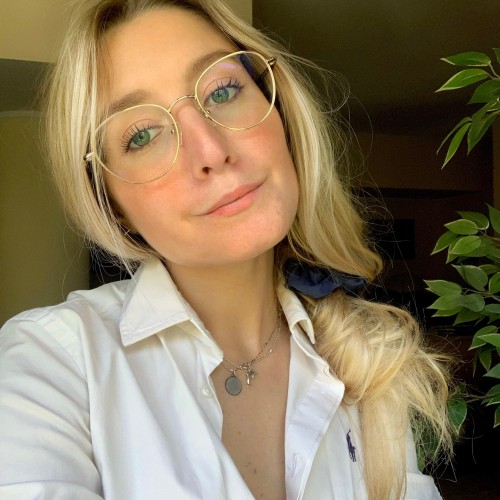 Maya W.
