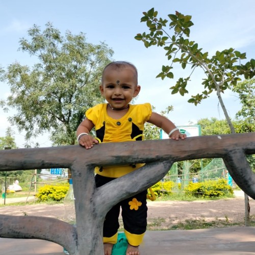 ESHWAR  D.