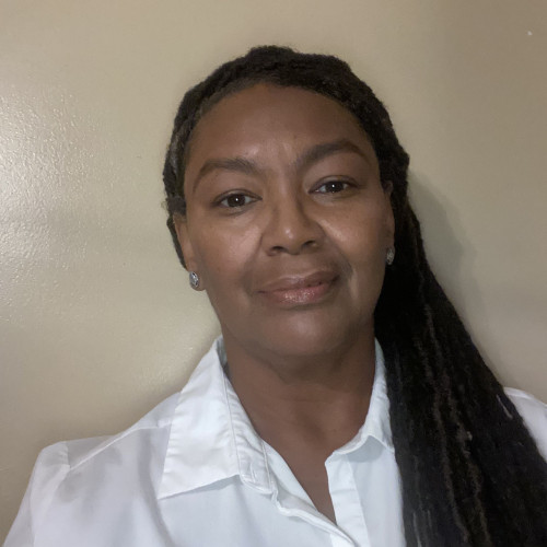 Maxine C. profile photo