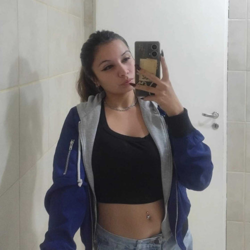 YANELA C. profile photo