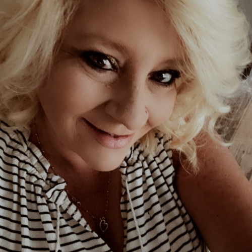 Cindy W. profile photo