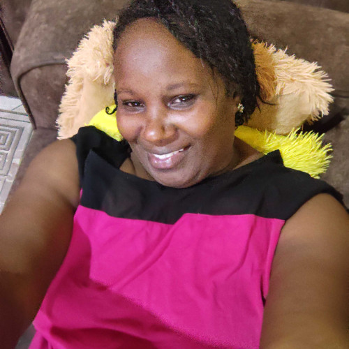 makenachristine k. profile photo