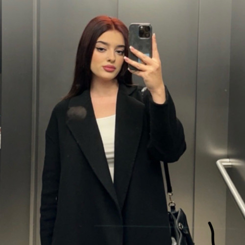 Ernela R. profile photo