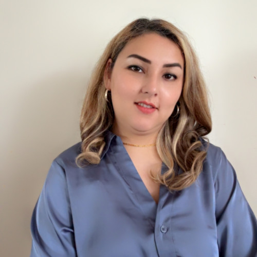 Elnaz B.