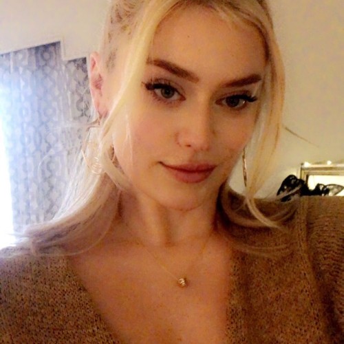 Chloe C.