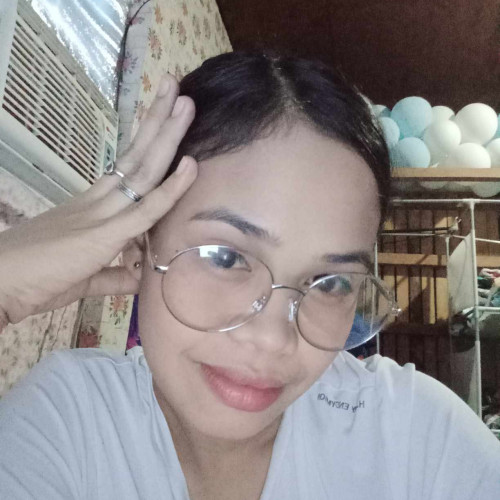 Queenee  P. profile photo