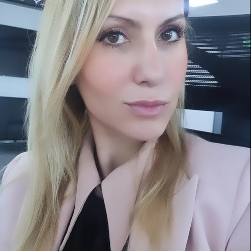 Desi D.