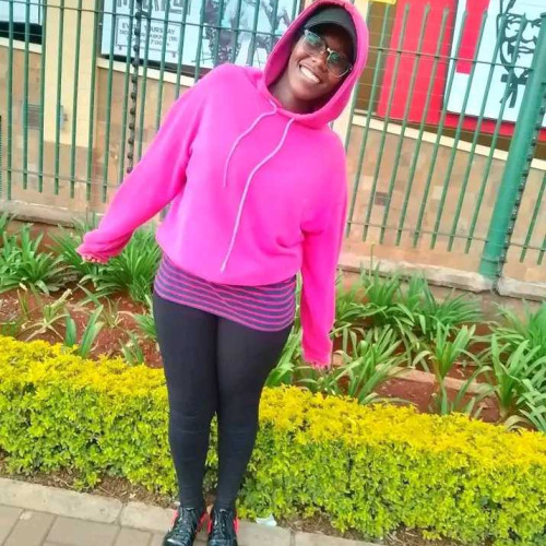 cassie w. profile photo