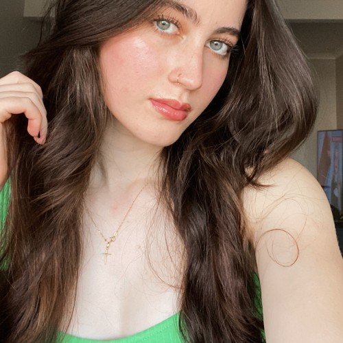 Pâmela R.
