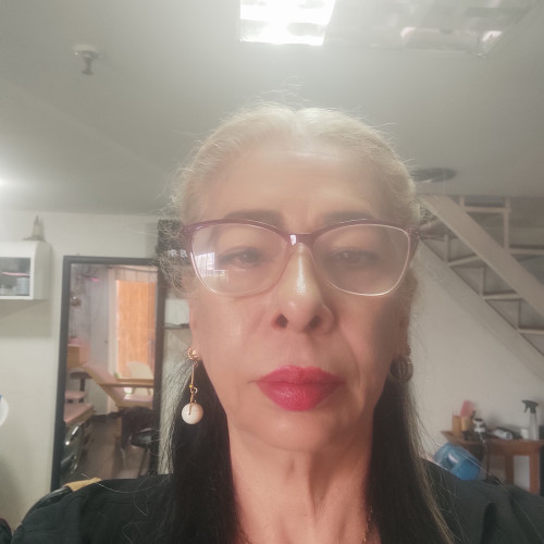 Naty M. profile photo