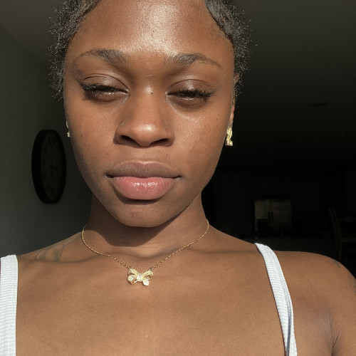 Dezeria B. profile photo